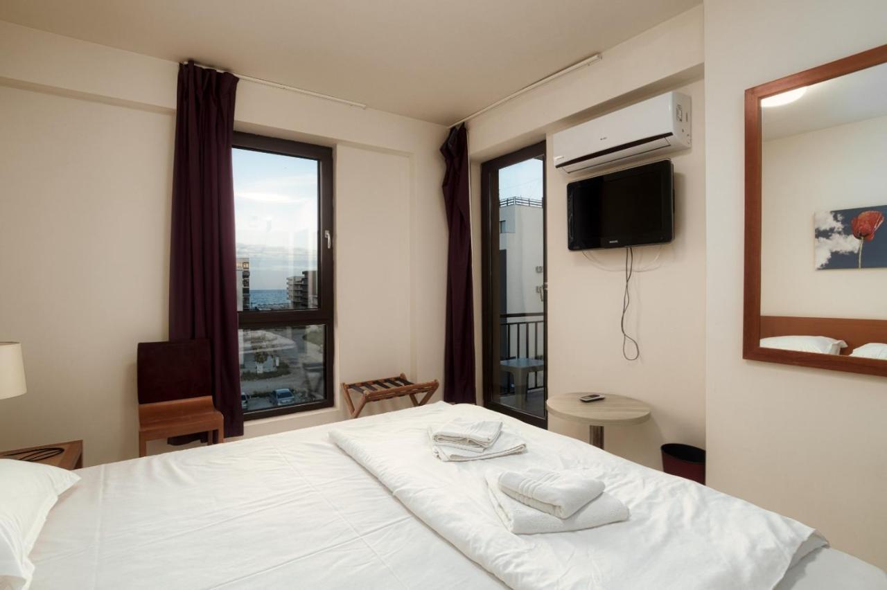 Hotel Cochet Constanta Exterior photo